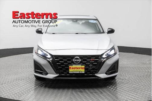 2023 Nissan Altima SR FWD