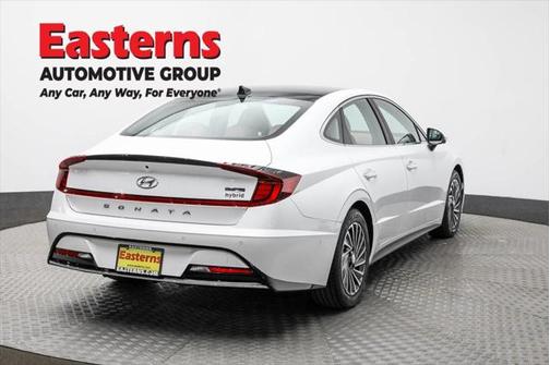 2022 Hyundai SONATA Hybrid Limited