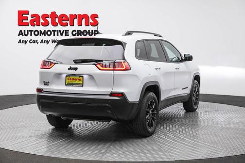 2023 Jeep Cherokee Altitude