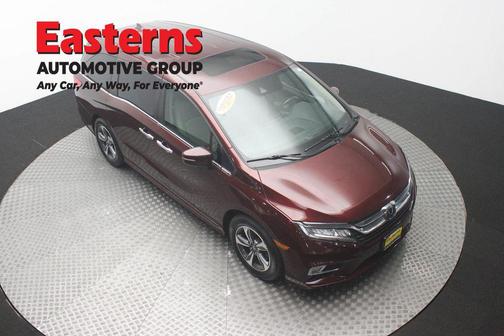 Deep Scarlet Pearl 2018 Honda Odyssey Touring