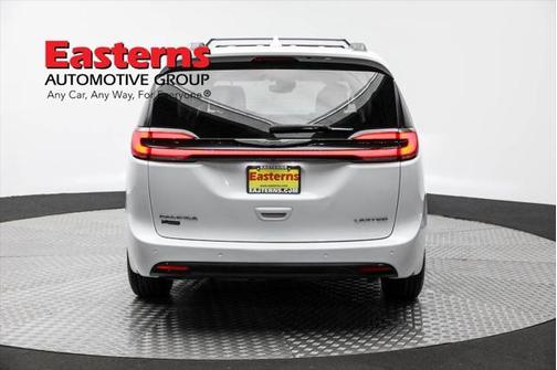 2022 Chrysler Pacifica Limited