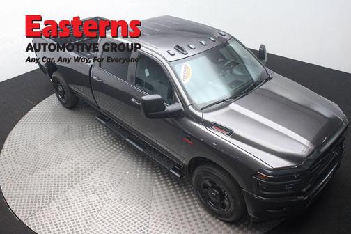 2025 RAM 2500 Tradesman Crew Cab 4x2 8' Box