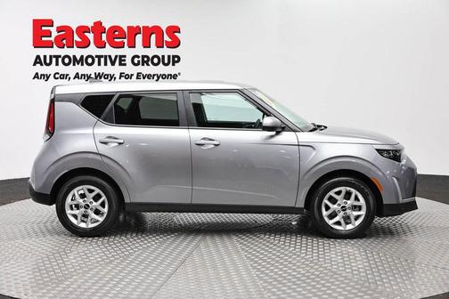 Steel Gray 2025 Kia Soul LX