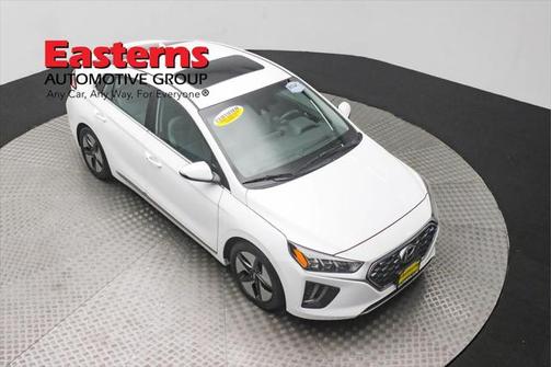 2022 Hyundai IONIQ Hybrid SEL