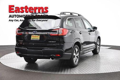 Crystal Black Silica 2025 Subaru Ascent Premium 7-Passenger