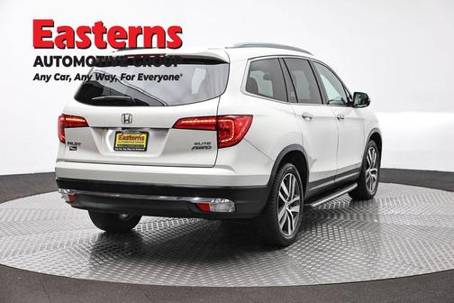 White Diamond Pearl 2017 Honda Pilot Elite