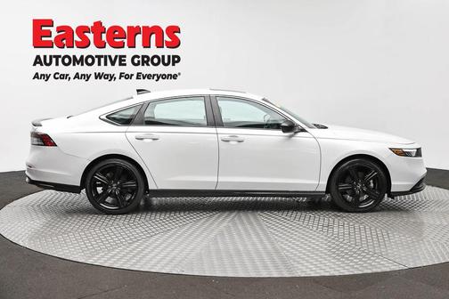 Platinum White Pearl 2024 Honda Accord Hybrid Sport