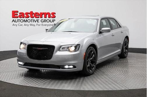 2022 Chrysler 300 S