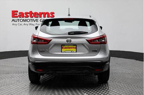 2022 Nissan Rogue Sport S