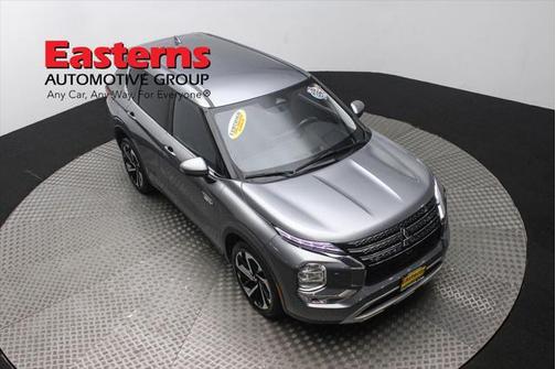 2023 Mitsubishi Outlander PHEV SE S-AWC