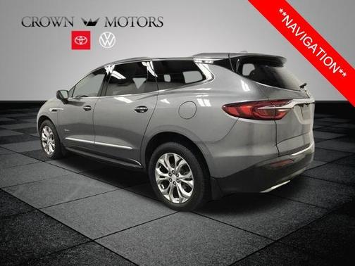 Photo 4 of 38 of 2019 Buick Enclave Avenir