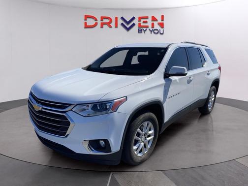 2020 Chevrolet Traverse LT Cloth