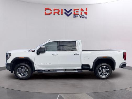 2026 GMC Sierra 2500 SLT