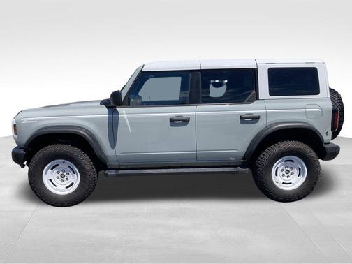 2023 Ford Bronco Heritage Edition