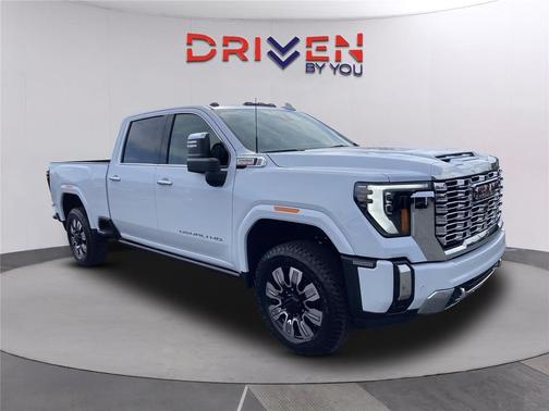 Glacier White Tricoat 2026 GMC Sierra 2500 Denali