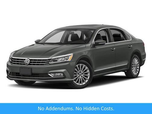 Pure White 2018 Volkswagen Passat 2.0T SE