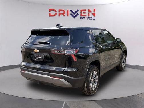 Mosaic Black Metallic 2026 Chevrolet Equinox 1LT