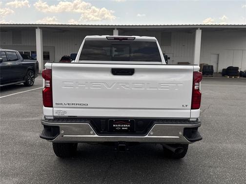 Summit White 2026 Chevrolet Silverado 2500 LT
