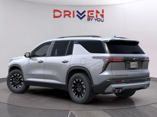 Sterling Gray Metallic 2026 Chevrolet Traverse AWD Z71