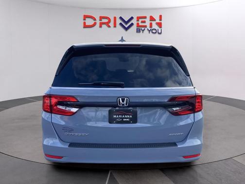 2023 Honda Odyssey Sport