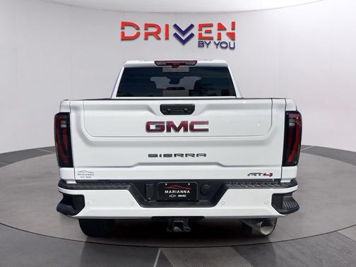2026 GMC Sierra 2500 AT4