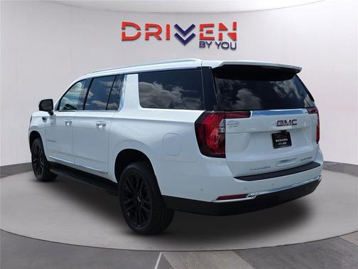 Summit White 2026 GMC Yukon XL 2WD Elevation