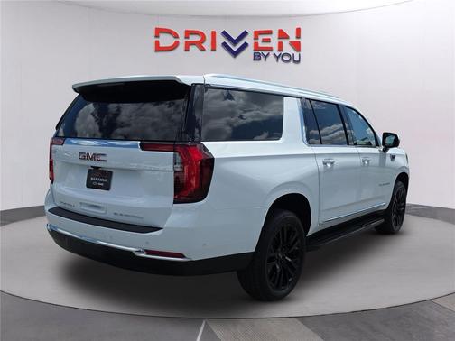 Summit White 2026 GMC Yukon XL 2WD Elevation