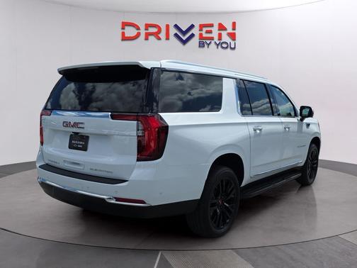 Summit White 2026 GMC Yukon XL 2WD Elevation