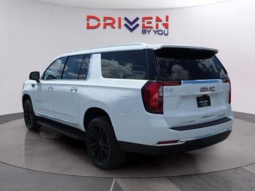 Summit White 2026 GMC Yukon XL 2WD Elevation
