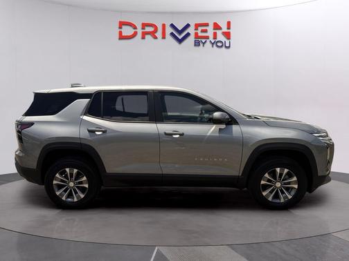 Sterling Gray Metallic 2026 Chevrolet Equinox 1LT