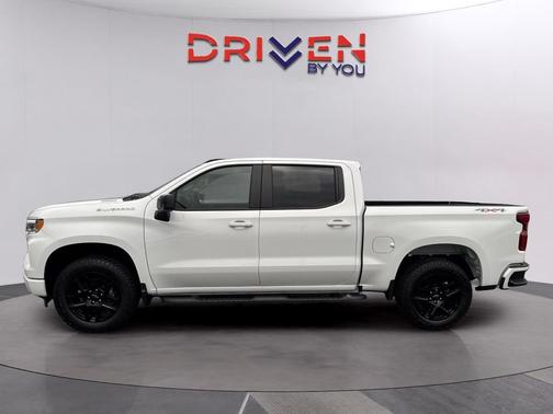 Summit White 2026 Chevrolet Silverado 1500 RST