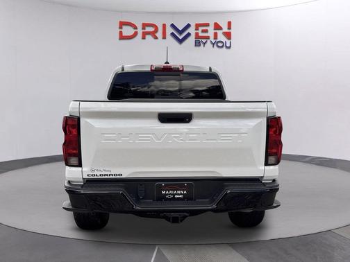 Summit White 2026 Chevrolet Colorado Trail Boss