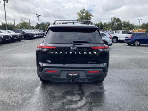 2022 Nissan Pathfinder SV 4WD