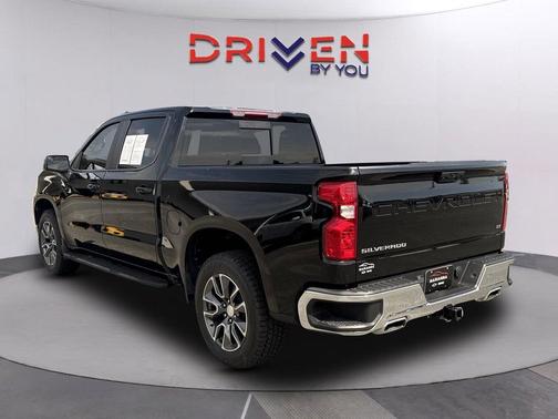 Black 2024 Chevrolet Silverado 1500 LT