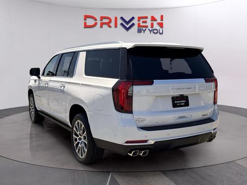 Glacier White Tricoat 2026 GMC Yukon XL Denali