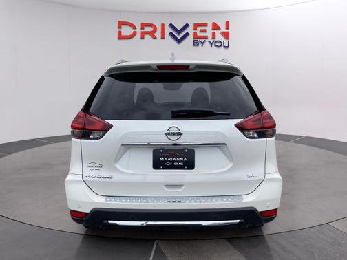 2020 Nissan Rogue SL