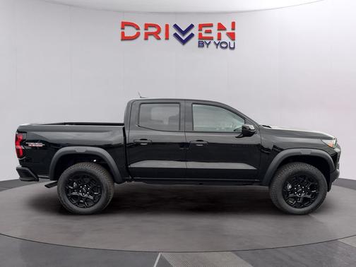 Black 2026 Chevrolet Colorado Trail Boss