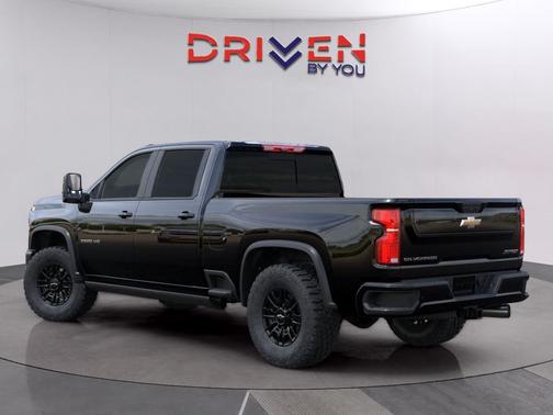 2026 Chevrolet Silverado 2500 Crew Cab, Standard Bed, XR2, 4WD