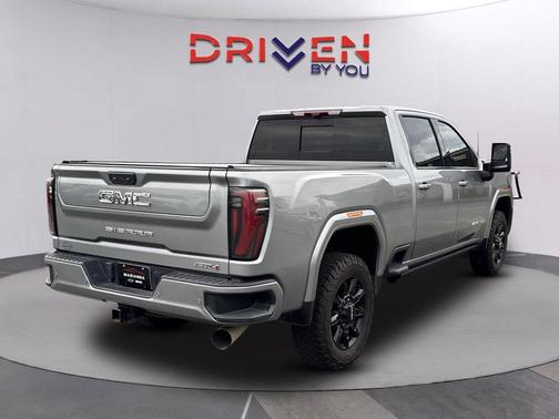 Sterling Metallic 2025 GMC Sierra 2500 AT4
