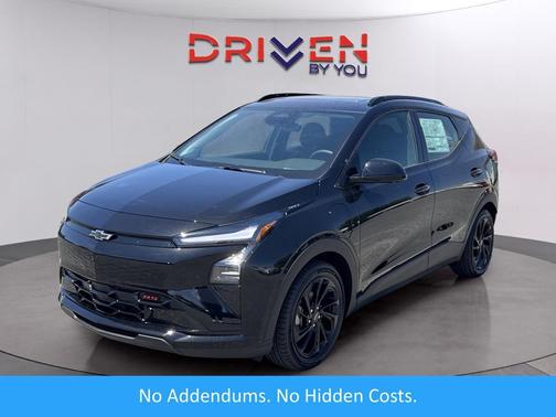 Mosaic Black Metallic 2027 Chevrolet Bolt RS FWD