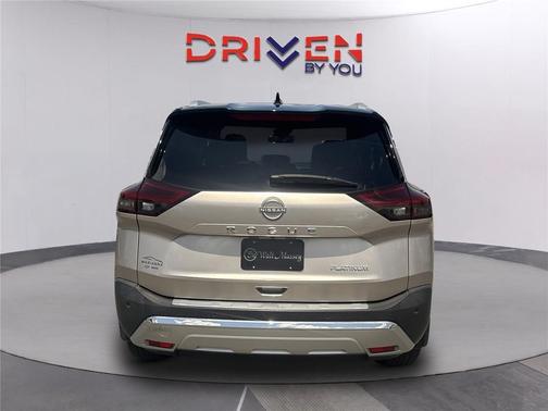 Champagne Silver Metallic/Super Black 2023 Nissan Rogue Platinum