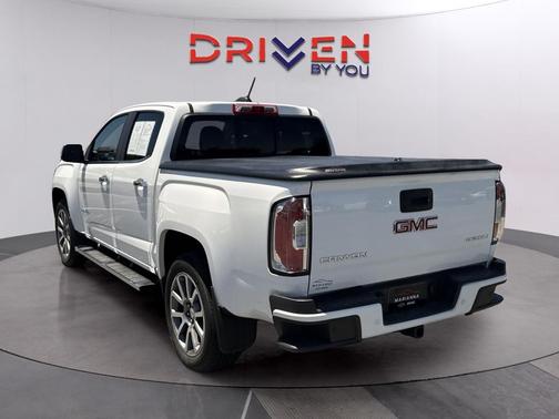 Summit White 2020 GMC Canyon Denali