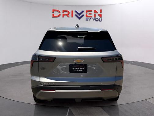 Sterling Gray Metallic 2026 Chevrolet Equinox 1LT