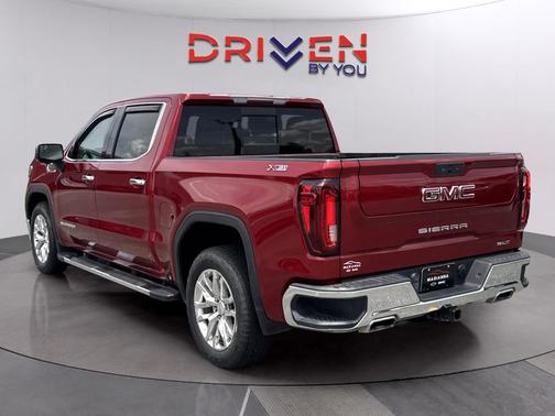 Cayenne Red Tintcoat 2021 GMC Sierra 1500 SLT