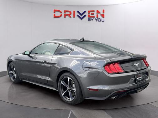 2023 Ford Mustang EcoBoost