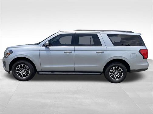 2022 Ford Expedition Max XLT
