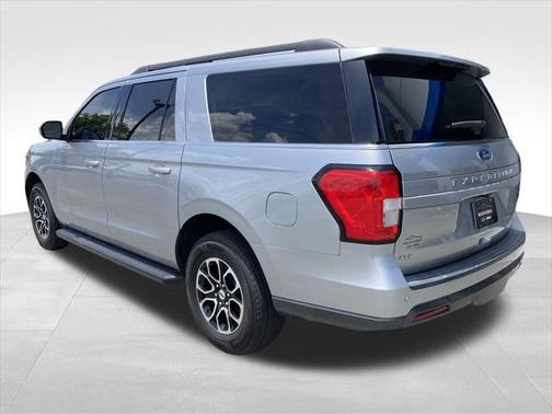 2022 Ford Expedition Max XLT