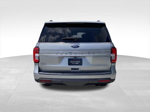 2022 Ford Expedition Max XLT