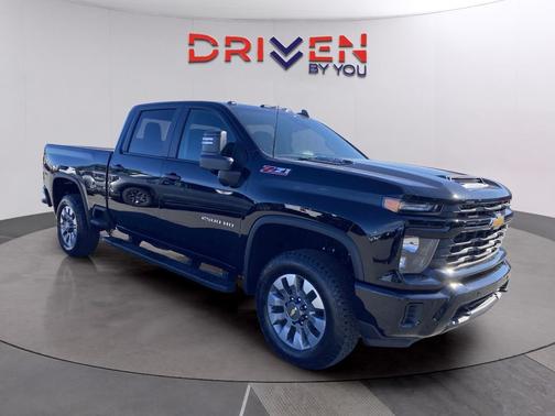 2026 Chevrolet Silverado 2500 Custom