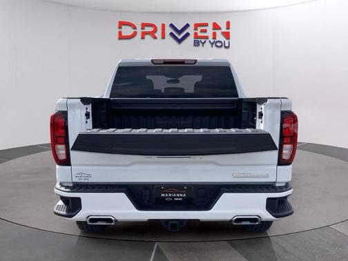 Summit White 2026 GMC Sierra 1500 Elevation